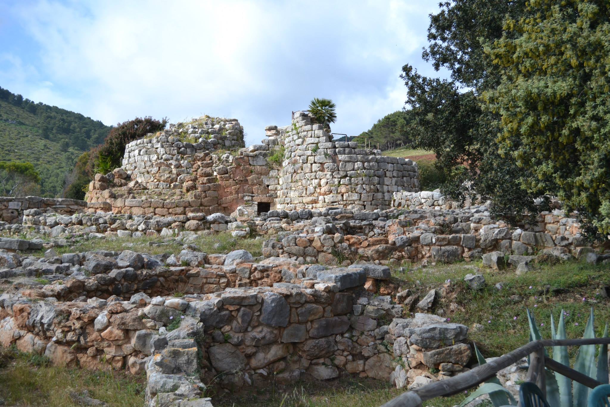 Nuraghe Palmavera SS 127 bis km 45, 07040 Fertilia, Alghero SS, Italia