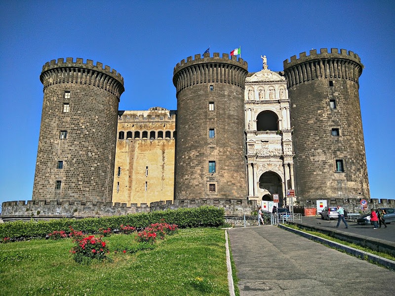 Maschio Angioino - Castel Nuovo Piazza Castello, 80021 Napoli NA, Italy