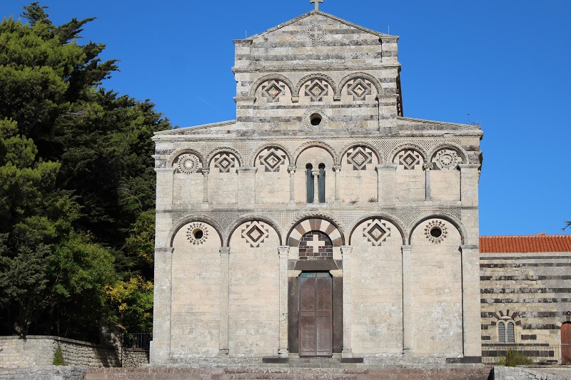 Monastero Benedettino San Pietro di Sorres Via S. Pietro di Sorres, 07040 Borutta SS, Italy