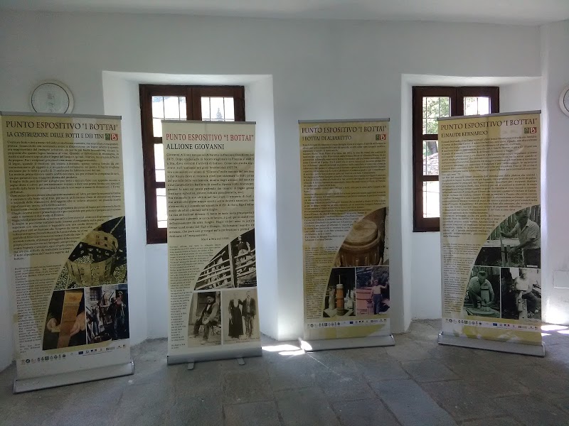 Museo dei bottai Strada Provinciale 357, 12020 Serremorello CN, Italy