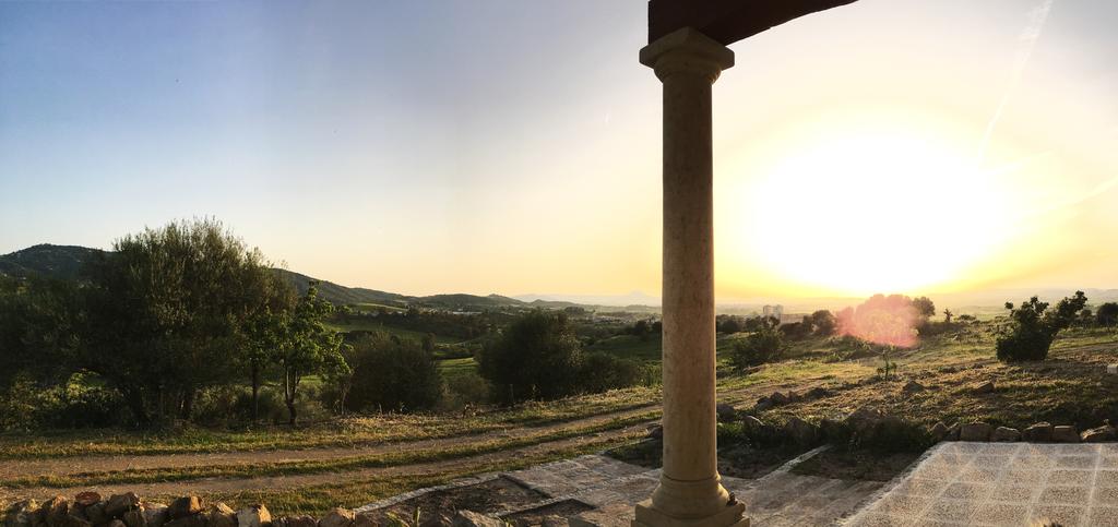 Agriturismo Sa Domo de s'Olia - Ozieri - Strada Statale 199 di Monti 0,3 km, 07014 Ozieri, Italia