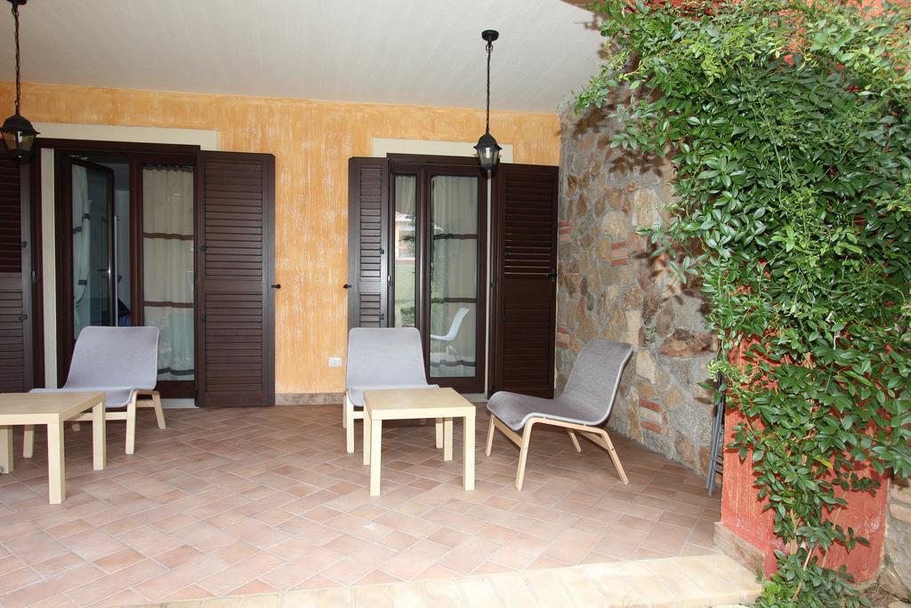 B&B Acquamarina Villasimius - Villasimius - Via Serra 4, 09049 Villasimius, Italia