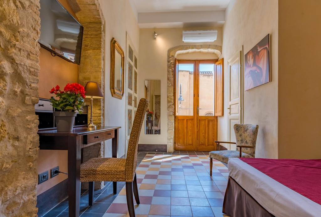 B&B Cappuccine - Cagliari - Via Giovanni Spano 34, 09124 Cagliari, Italia