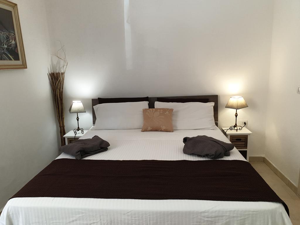 B&B da Marianna - Alghero - Via Alessandro Volta 16, 07041 Alghero, Italia