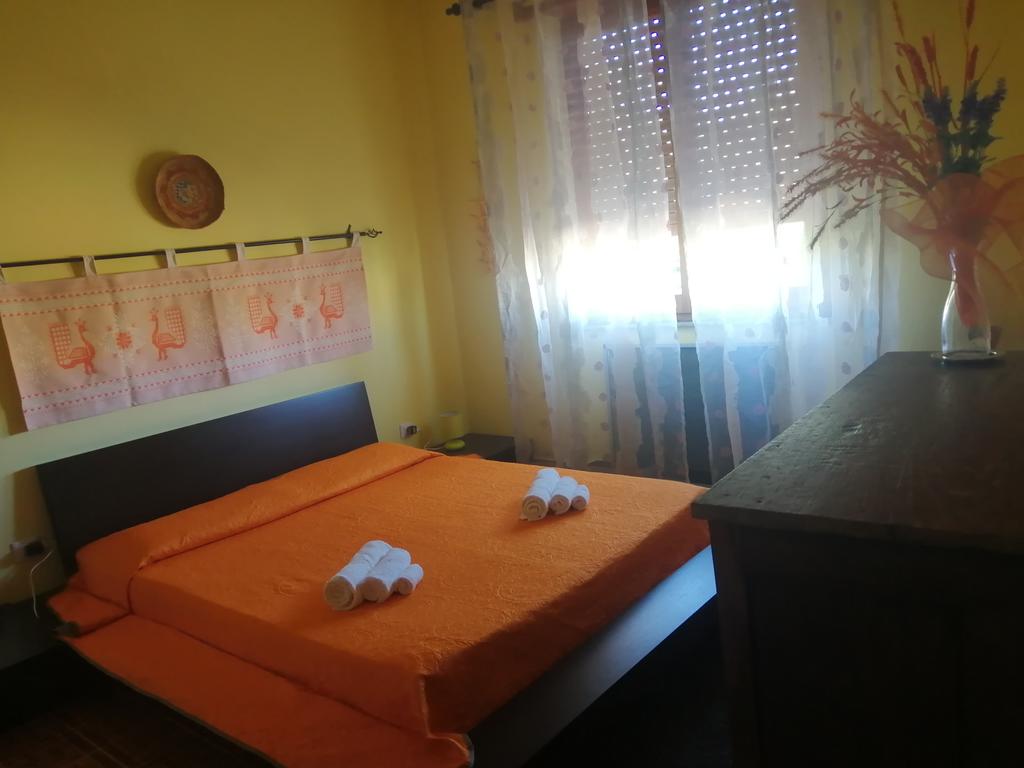 B&B Daddanca - Ales - Via Funtanabella 14, 09091 Ales, Italia