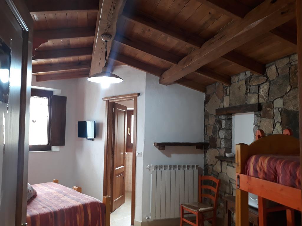 B&b Gennargentu - Fonni - Viale del Lavoro 131, 08023 Fonni, Italia