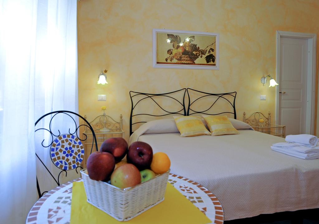 B&B I Gerani - Alghero - Via B. Cellini 15, 07041 Alghero, Italia