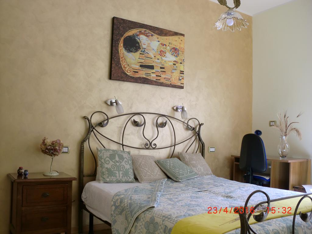 B&B Il Giardinetto Alghero - Alghero - via R. Morandi 37, 07041 Alghero, Italia