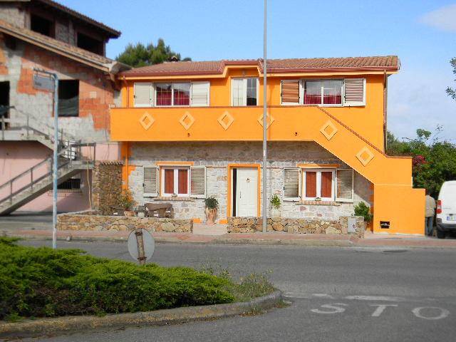 B&B Il Girasole - Sant'Anna Arresi - Via Italia 122, 09010 Sant'Anna Arresi, Italia