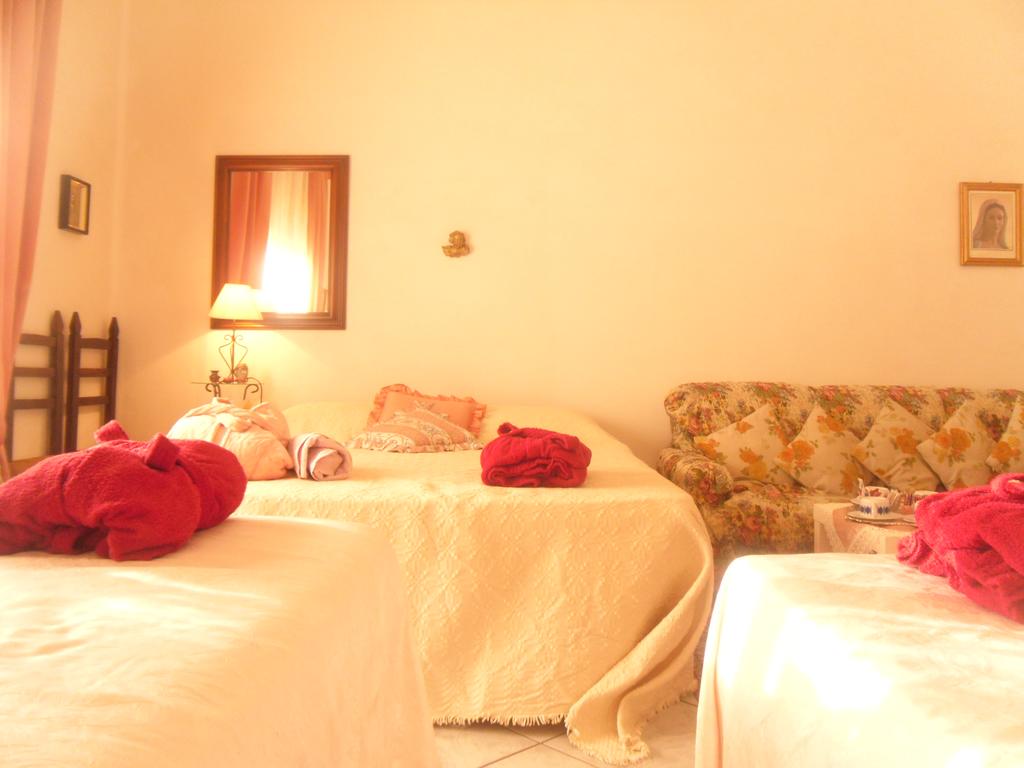 B&B Italia - Milis - via Aldo Moro 37, 09070 Milis, Italia