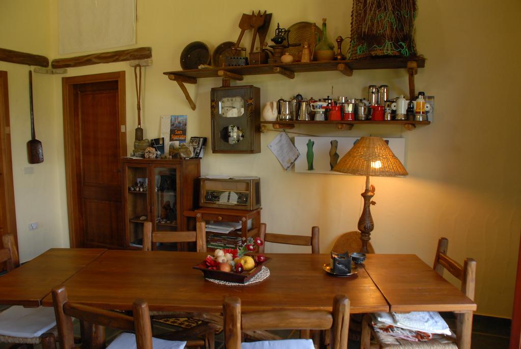 B&B La Noria - San Sperate - Via Giardini 115, 09026 San Sperate, Italia