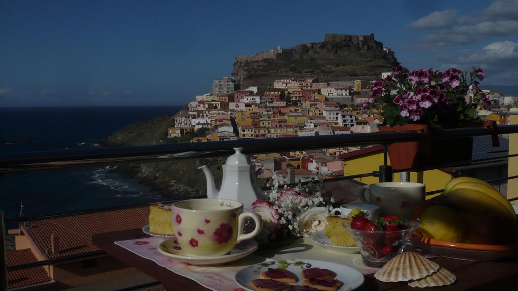 B&B Monti La Marina - Castelsardo - Via F. Cavallotti, 6, 07031 Castelsardo, Italia