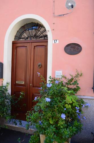 B&B Notte di Luna - Oristano - Via Carmine 17, 09170 Oristano, Italia