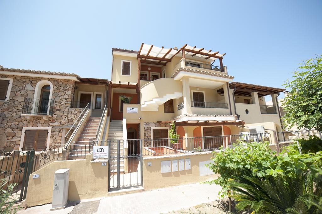 B&B Simius Bay - Villasimius - Via G. Mazzini 42, 09049 Villasimius, Italia