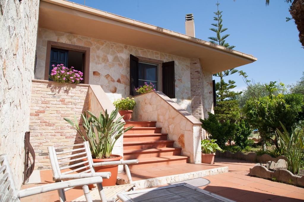 Bed And Breakfast Sant'Anna - Alghero - Località Sant'Anna (Regione Bidunì 20), 07041 Alghero, Italia