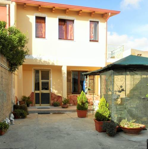 Bed&Breakfast Casa Martis - Terralba - Via Roma 137, 09098 Terralba, Italia