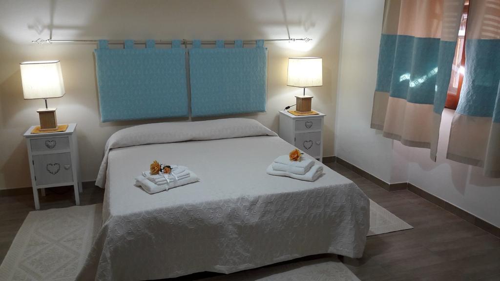 Camere Vacanze Acqua Chiara - Porto Torres - Via Satta 17, 07046 Porto Torres, Italia