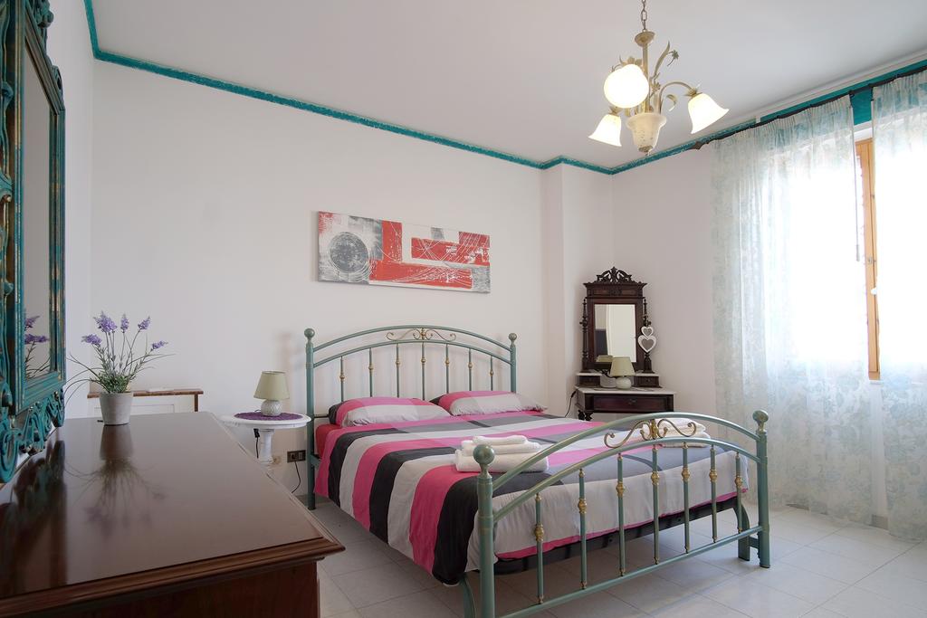 Captain's Room - Alghero - Via Giuseppe Mazzini 200, 07041 Alghero, Italia