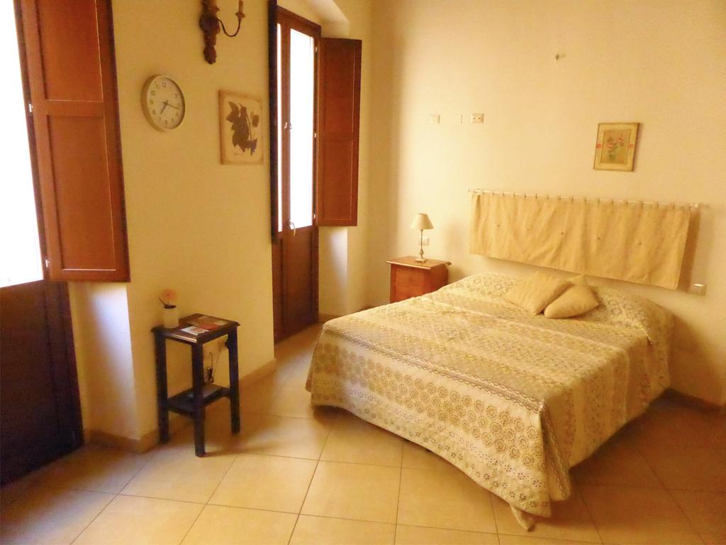 Caralis Holiday - Cagliari - Via dei Genovesi 83, 09124 Cagliari, Italia