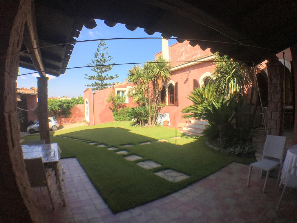 Corte Arrubia - Monastir - Via San Sperate 13, 09023 Monastir, Italia