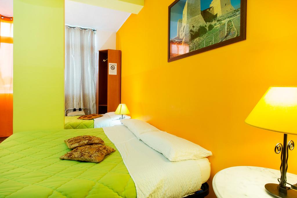 Guest House Aio Sardegna - Cagliari - Viale Francesco Ciusa 24, 09131 Cagliari, Italia