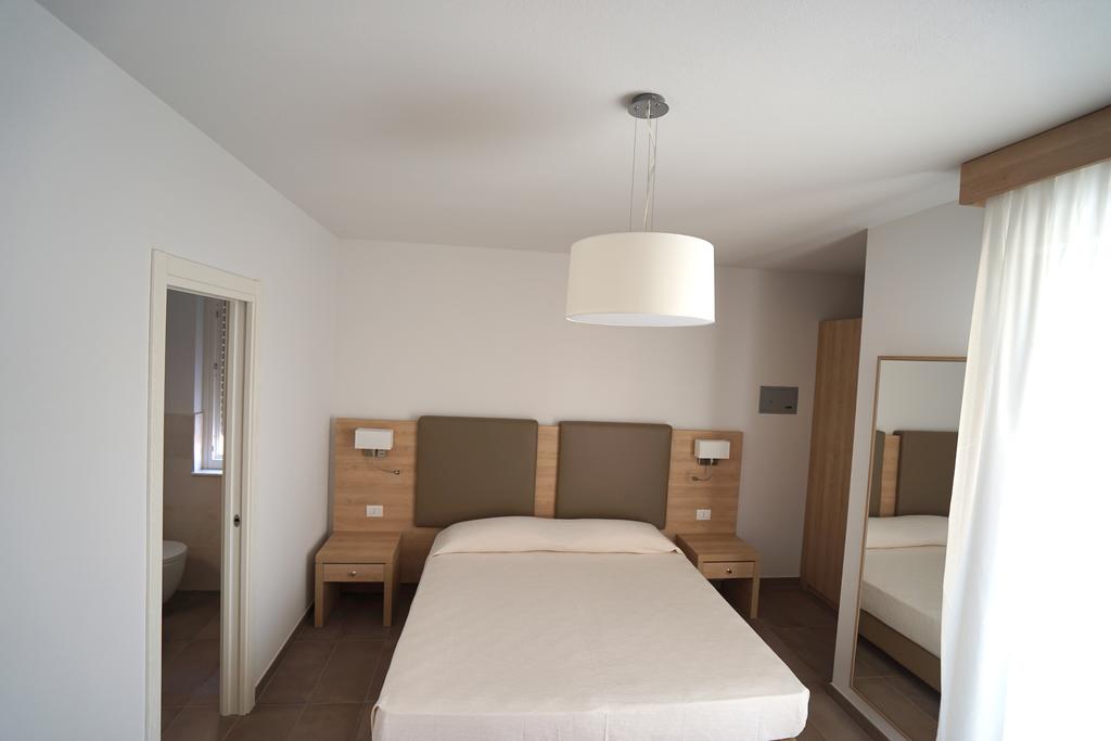 Rooms Angedras - Alghero - Via Luigi Einaudi, 25, 07041 Alghero, Italia