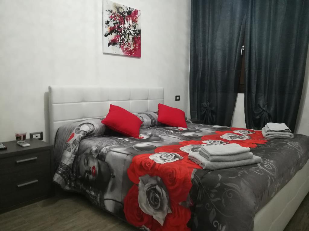 Rooms Loru - Sestu - Via Verdi, 74, 09028 Sestu, Italia