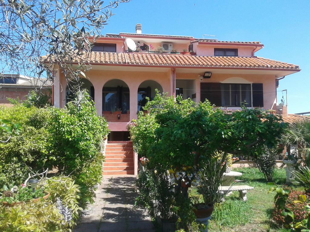 Villa Corrias - Siliqua - Viale Marconi, 63, 09010 Siliqua, Italia